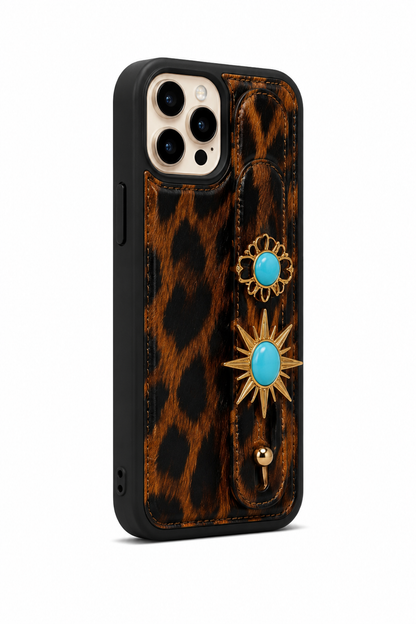 Kaeviq El Geçmeli Leopar